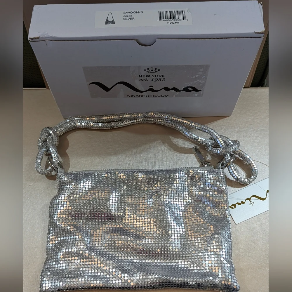 Nina New York Swoon In Silver Mesh Clutch/Evening Bag NWT & Box